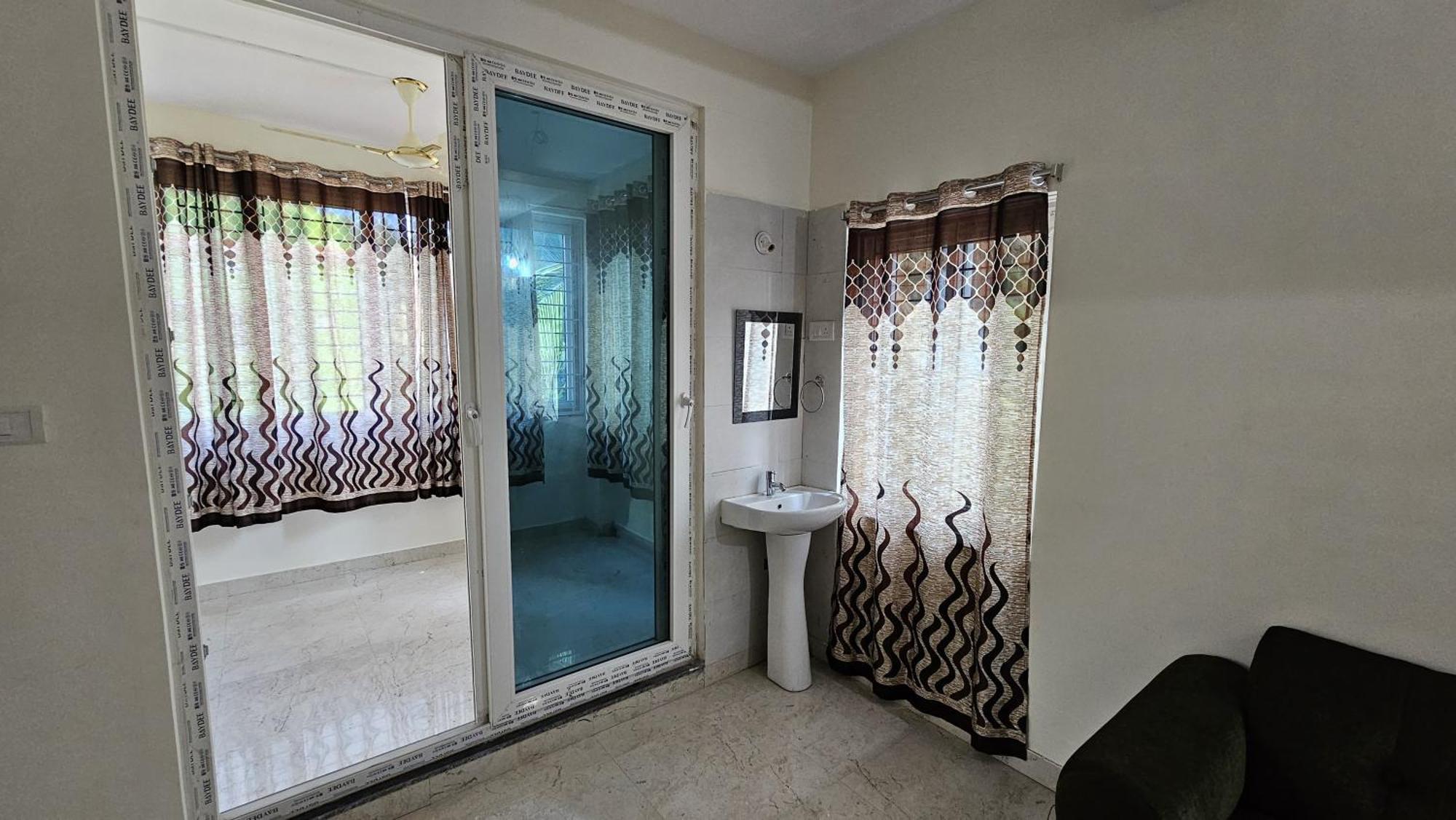 Vensa Homestay Purí Exteriér fotografie